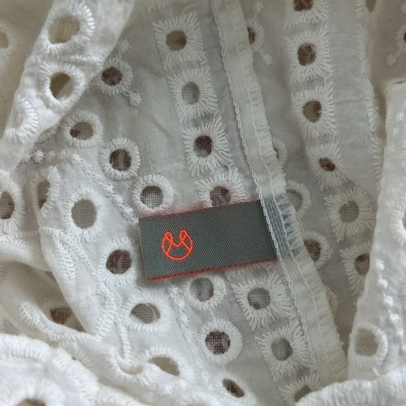 Maaji Ivory Cream Eyelet Crotchet Boho Embroidered Swim Cover Up Dress Small - Picture 9 of 17